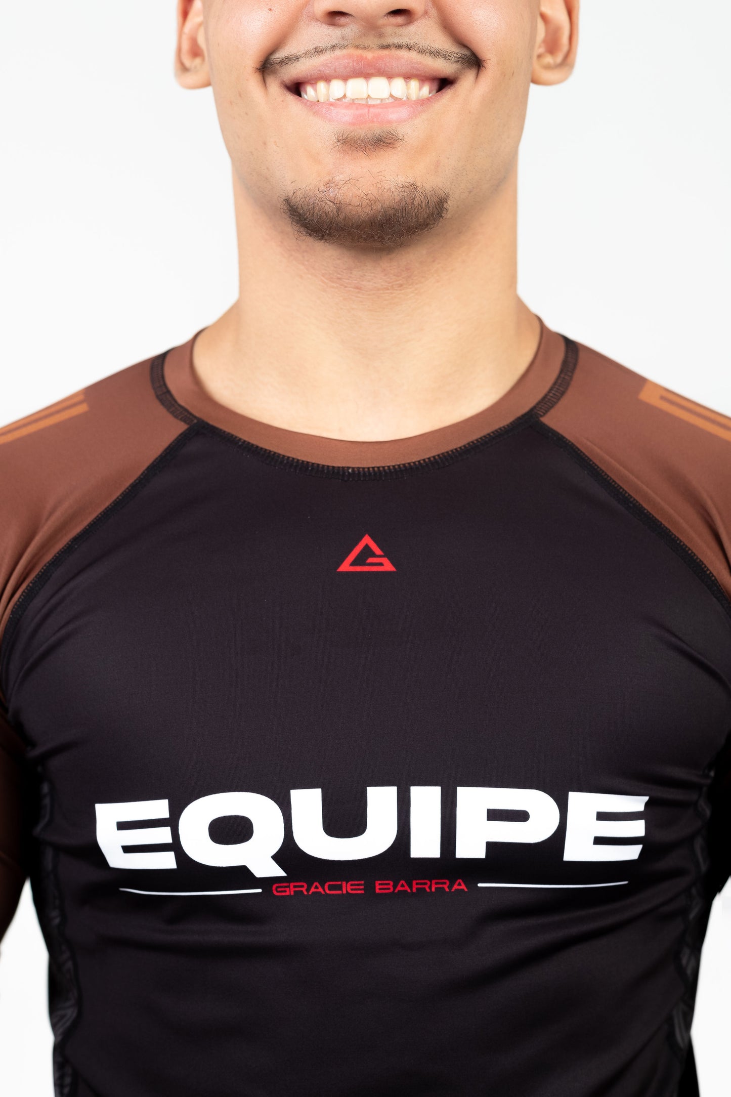 Rashguard Ranqueada GB Essentials- Marrom